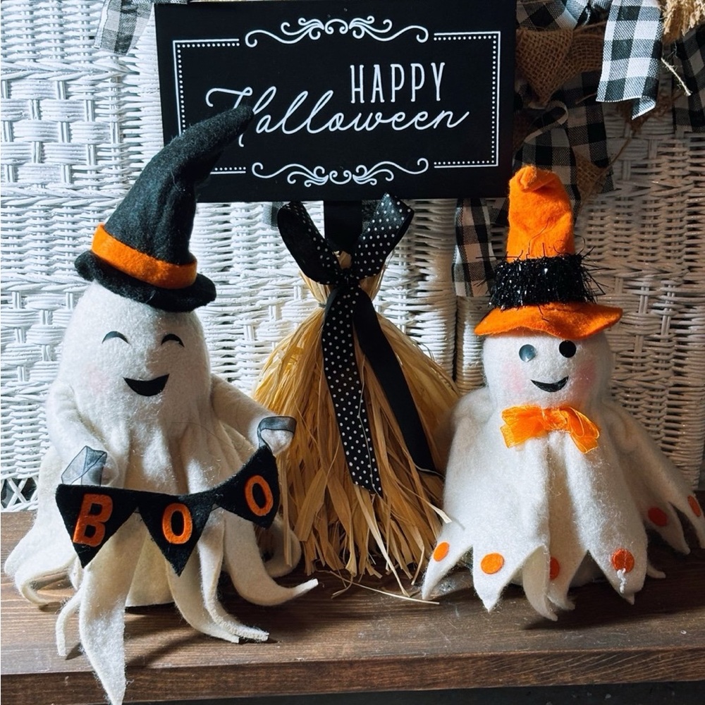 Halloween Ghost Decor with Witch Hats